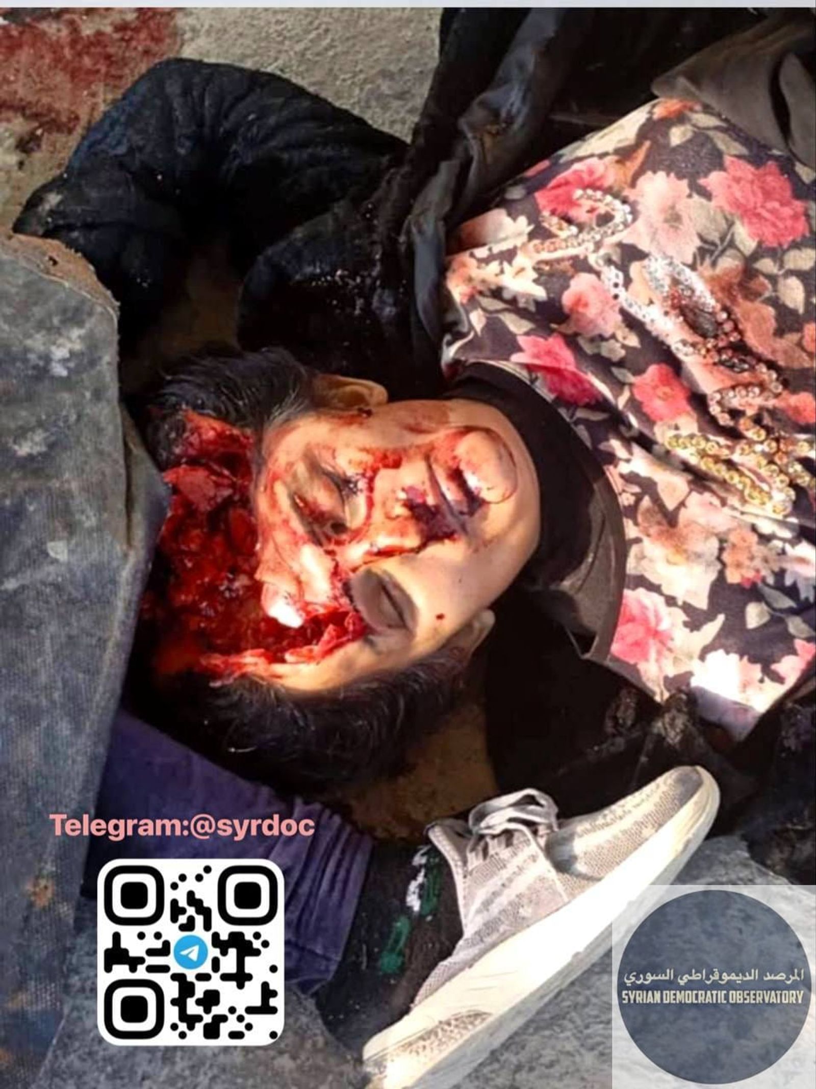 صورة جديدة ظهرت لمجزرة قرية في ريف ، تم إعدام نساء وحوامل وأطفال ورجال بشكل وحشي وفقط بسبب انتمائهم للطائفة .