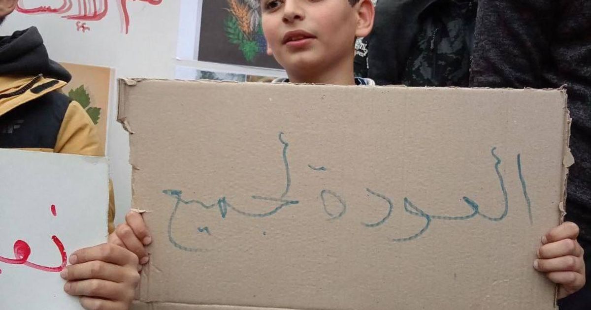 ريف جبلة: مظاهرات العلويين في بيت ياشوط تطالب بالفيدرالية