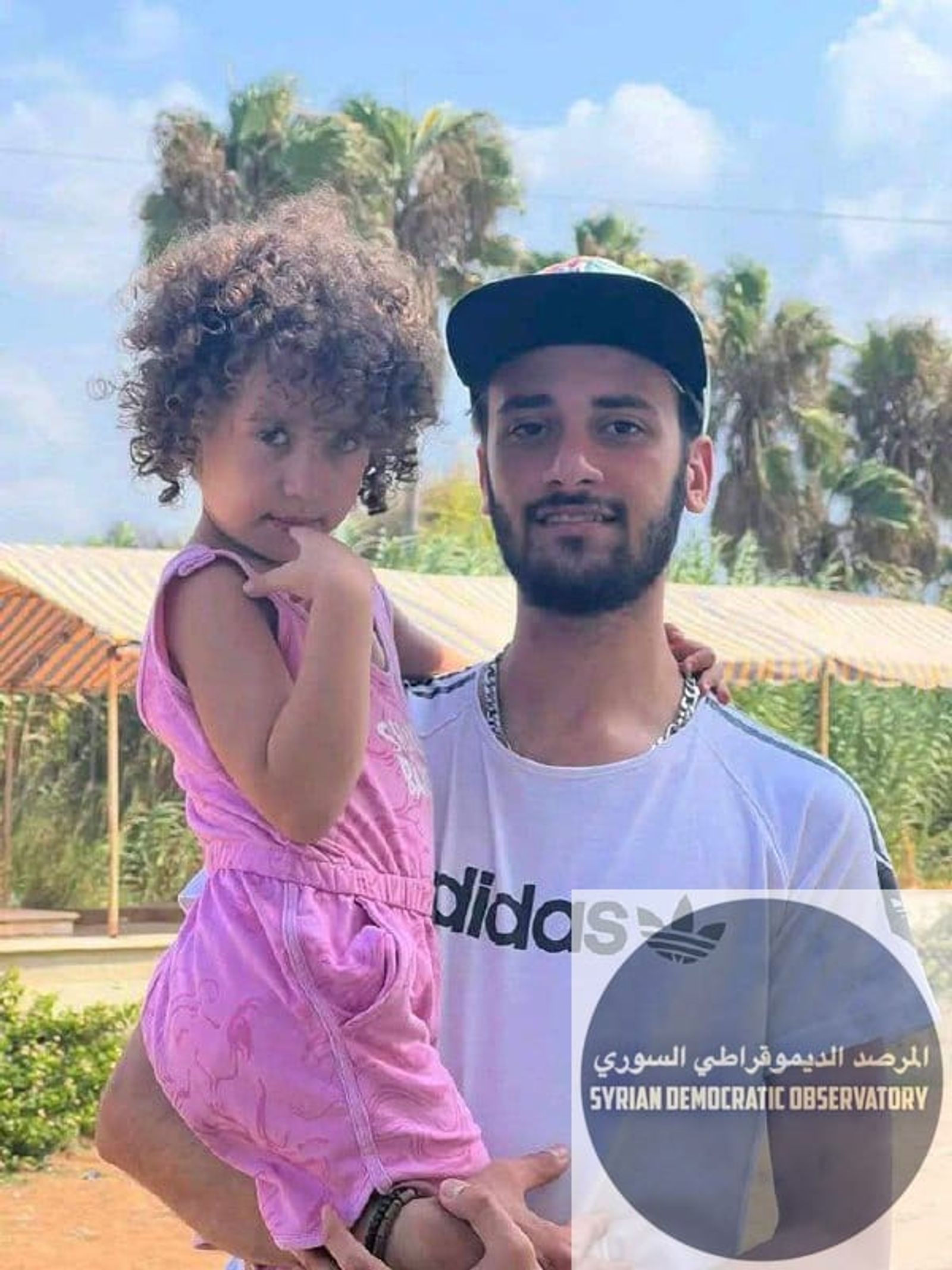 متابعة لخبرنا السابق عن اختطاف الشاب "عبد الله الناعم" ، للأسف عُثر اليوم على جثمان الشاب "عبد الله حسام الدين الناعم" وعليه آثار تعذيب في منطقة في و اختطف من أمام منزله في حي تم نقل جثمانه إلى مشفى ل