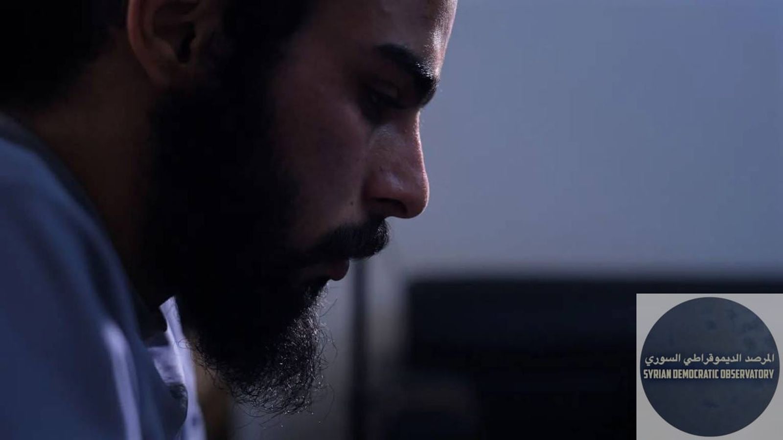 نشر المدعو شوق ابراهيم خبر كاذب على أن الشخص المسلح الذي قام بتصفية رجل كبير بالسن وعلى رأسه قبعة "كاو بوي" مازال طليق ولم يتم اعتقاله ويجري مقابلات في دمشق.