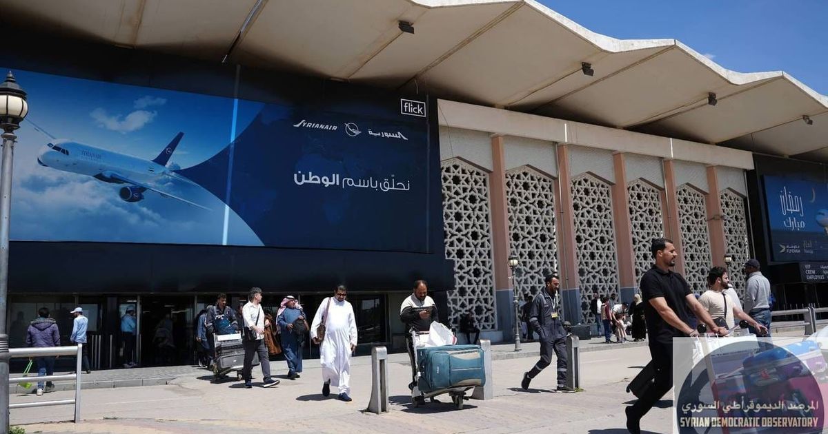 فصل أكثر من 40 موظفاً من مطار دمشق الدولي