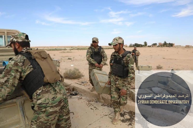 🇺🇸 أعلن جيش سوريا الحرة استلامه السيطرة على مطار السين العسكري الذي يقع على الحدود الإدارية بين ريف دمشق و حمص.