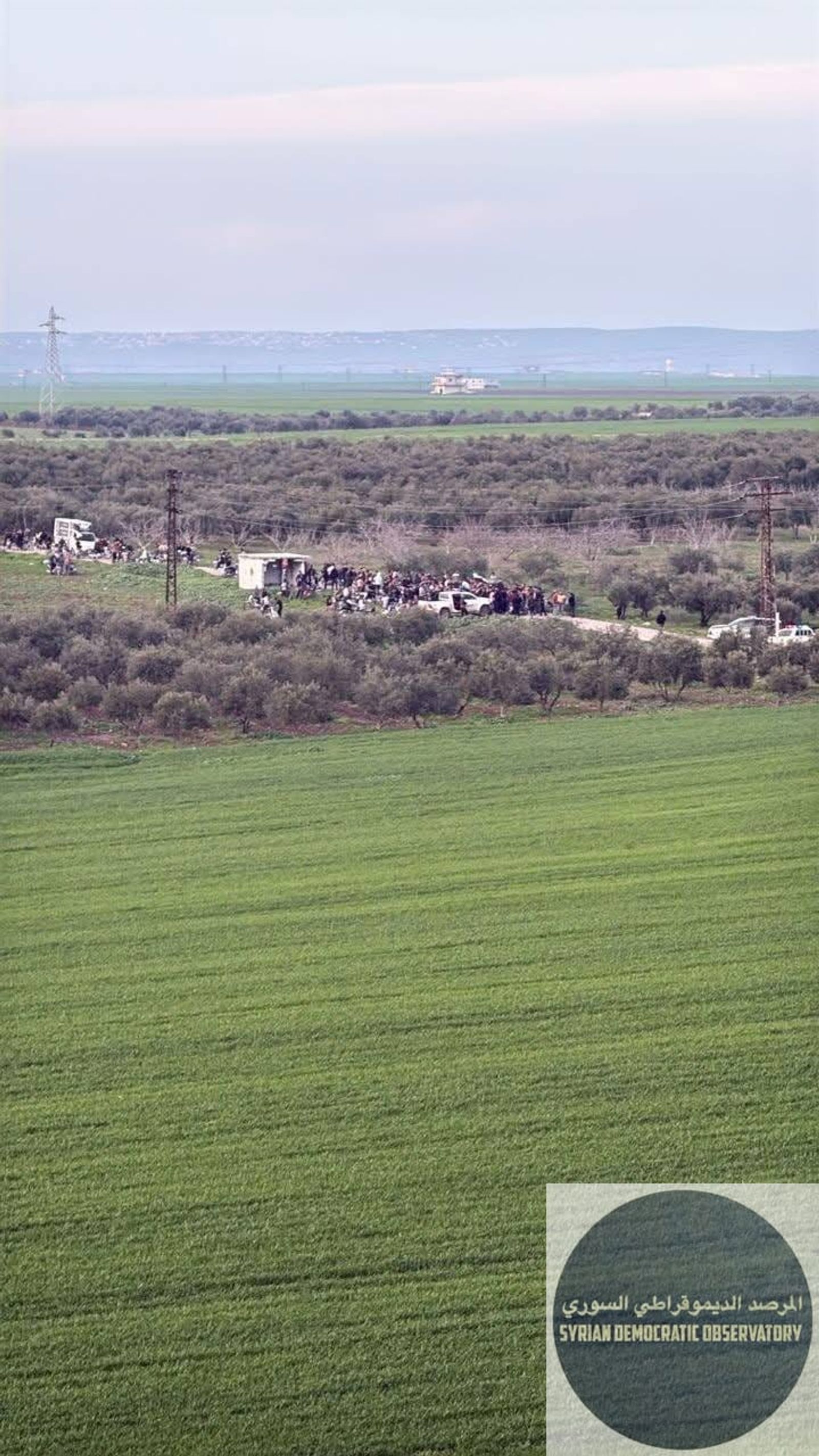 سقيلبية | ريف حماة : تحشيدات جديدة لرجال من بلدة "قلعة المضيق" متجهين للهجوم على مدينة سقيلبية المسيحية.
