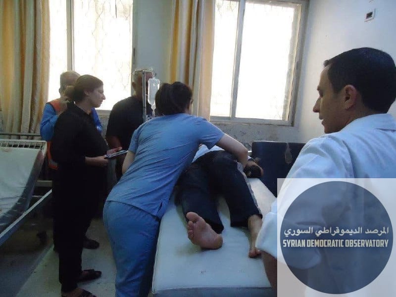 🇸🇾 السويداء : إصابة 6 أشخاص جراء انفجار عبوة ناسفة استهدفت سيارة إسعاف في ريف السويداء مستهدفة سيارة إسعاف كانت تسير على طريق عريقة – نجران في الريف الغربي لمحافظة السويداء، ما أسفر عن إصابة ستة أشخ