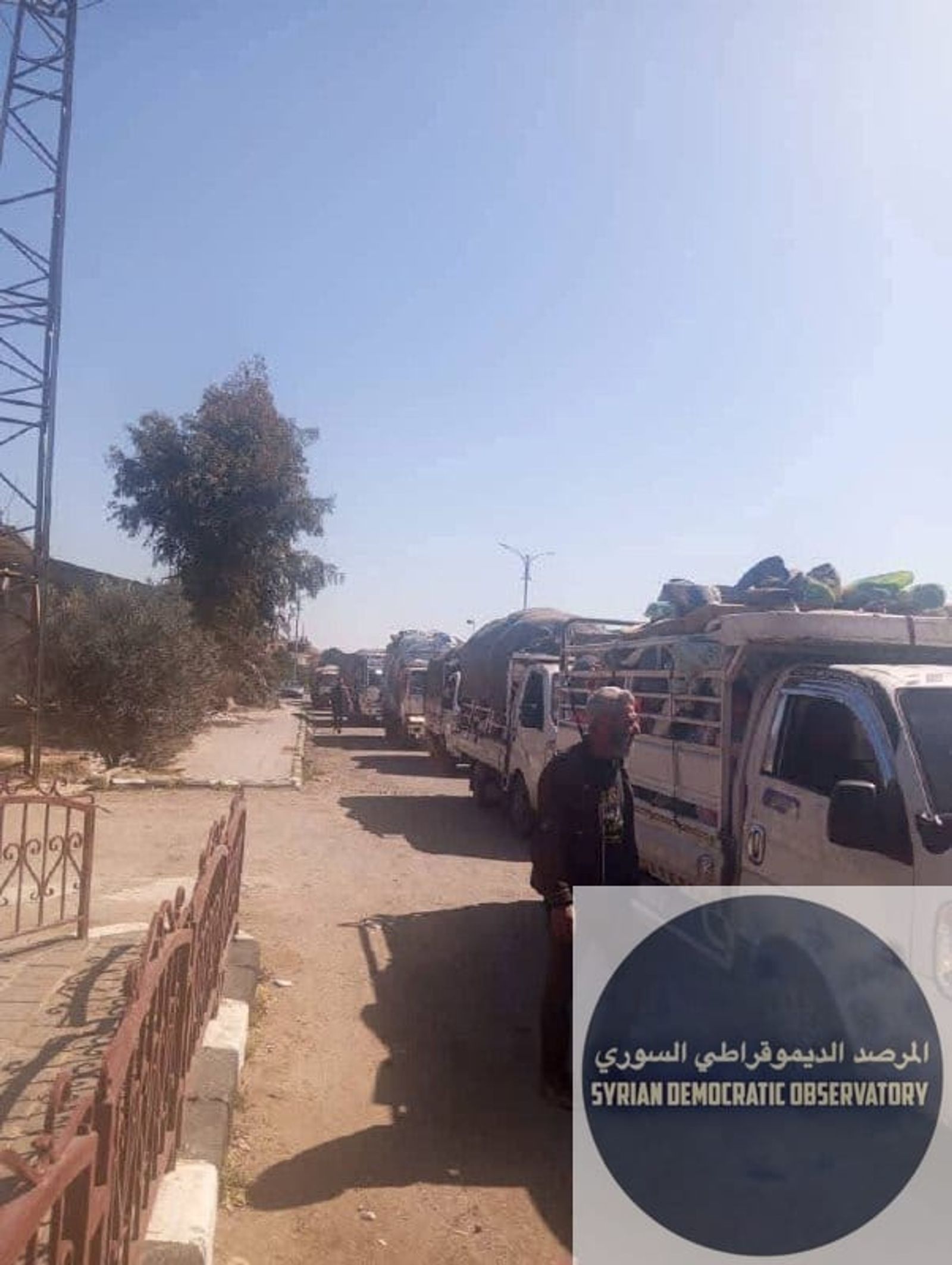 الأحياء العلوية والمسيحية في ومنها أحياء الزهراء والأرمن وعكرمة و وادي الذهب ، ترسل قافلة مساعدات غذائية إلى الناجين من مجازر الإبادة الطائفية في الساحل السوري.