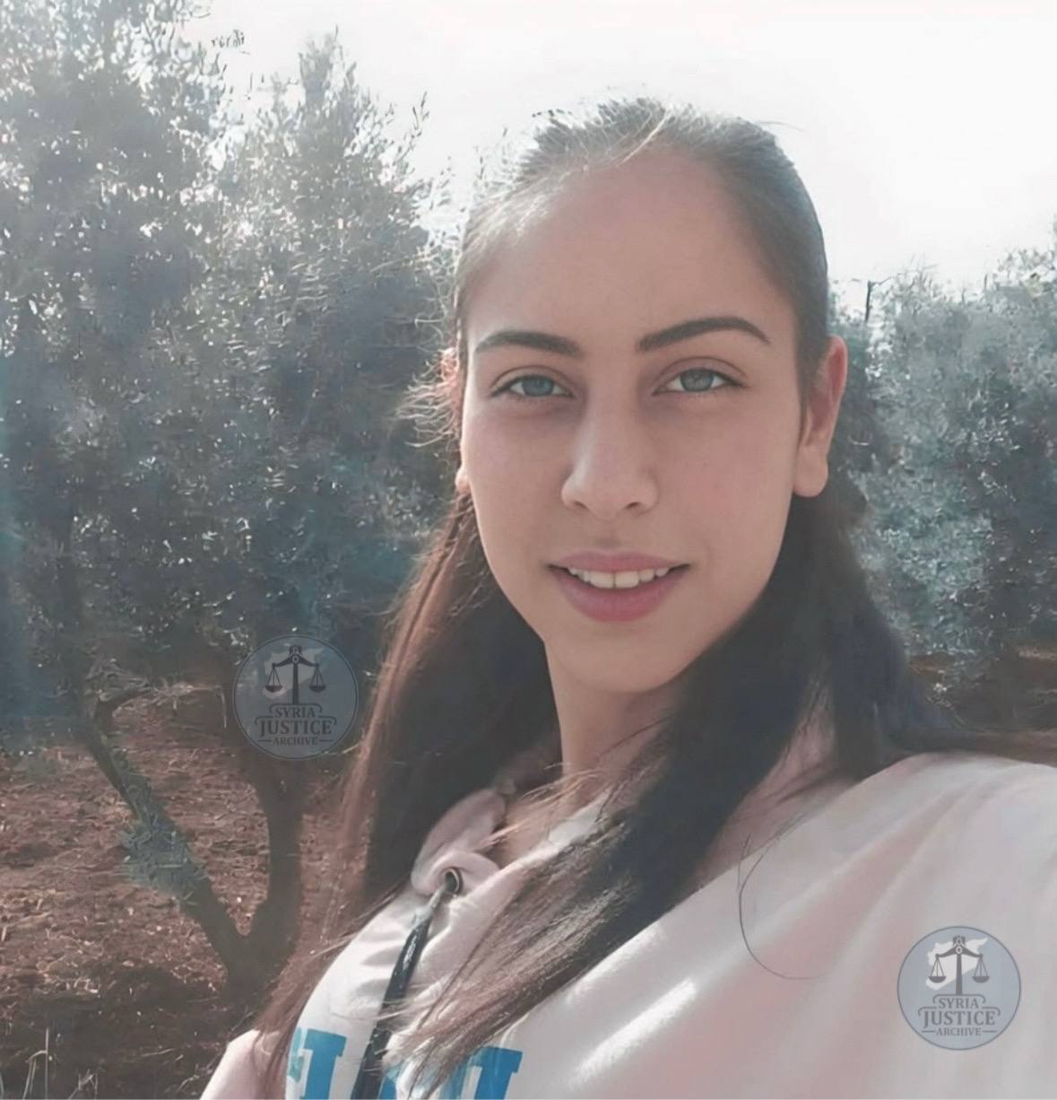 ‏انقطاع التواصل مع شابة في دمشق منذ عدة أيام
