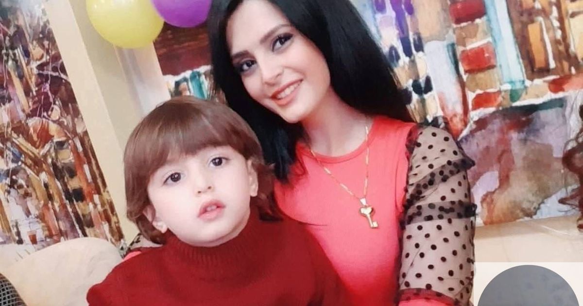 الشهيدة المظلومة رهام نزار حمودة، استشهدت يوم أمس واصيبت معها سارة حميدوش...