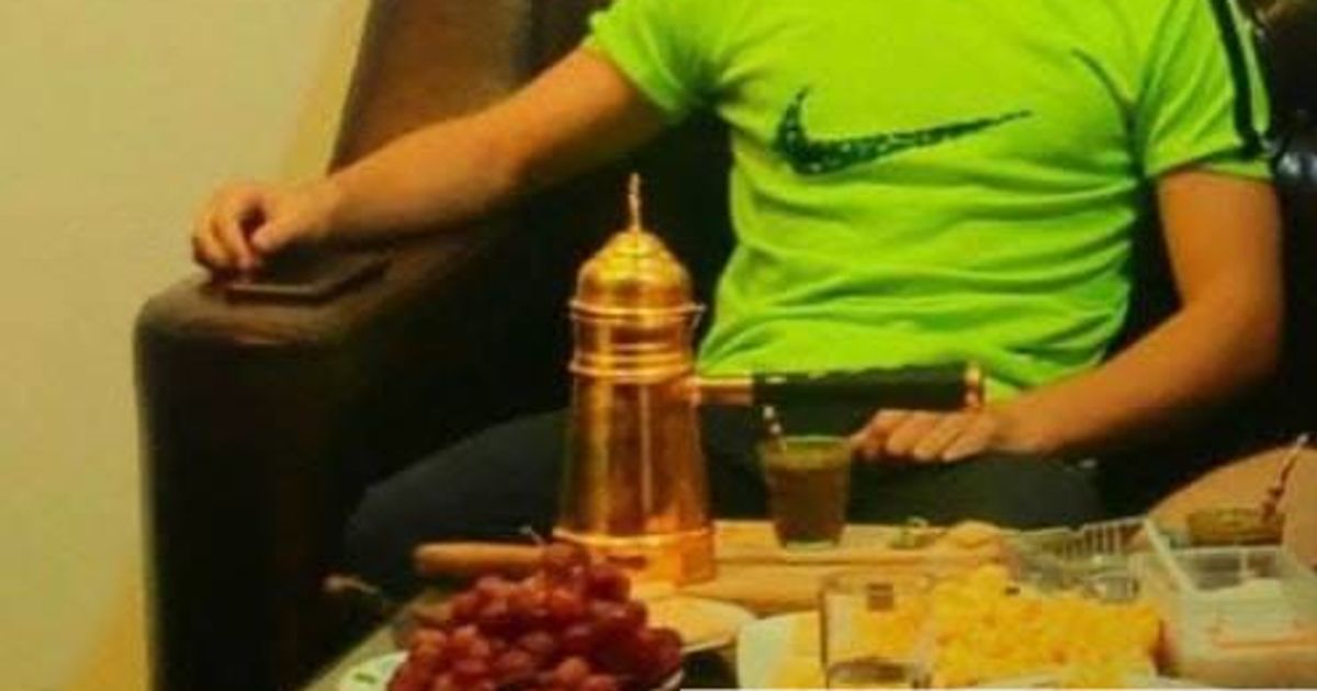 عناصر من ميليشيا تقتل الشاب "حمزة باسم عوض"، 23 عاماً، مساء يوم أمس في قرية قرب بلدة في ريف الغربي، وينتمي الشاب للطائفة .