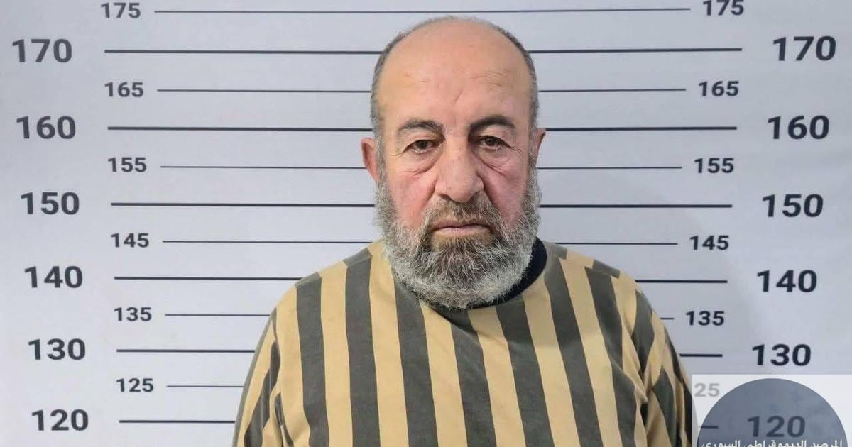 بين المعتقلين الذي عرضوا اليوم في بيان وزارة الإرهاب، هو رئيس المجلس العلوي في اللاذقية