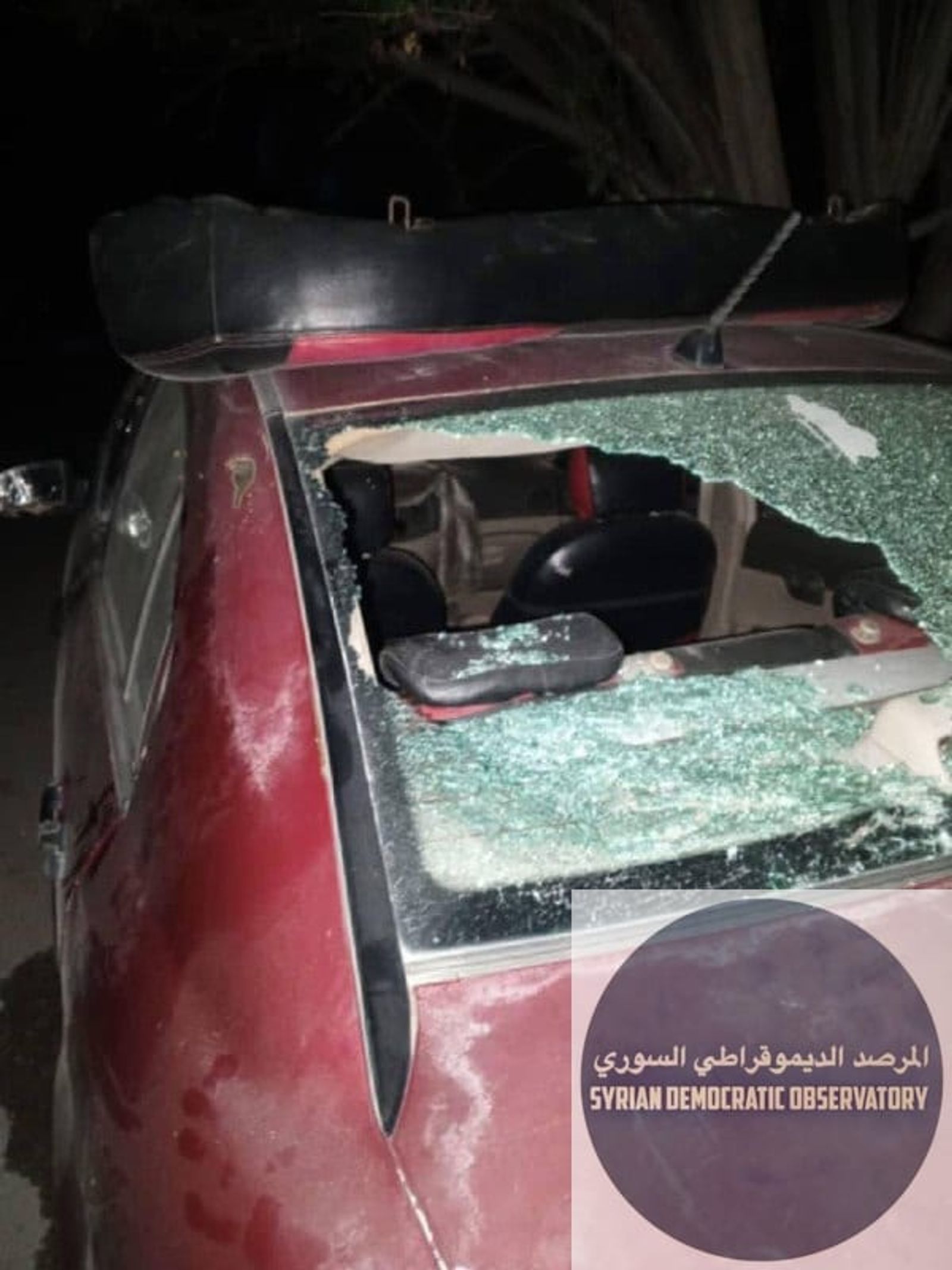 جهاديين من ميلشيات نظام الجولاني الجهادي يعتدون على منازل وأملاك المسيحيين في مدينة في ريف الغربي بإطلاق الرصاص والقنابل بتاريخ 29 آذار/ مارس، وذلك بغية تهجيرهم من المدينة.