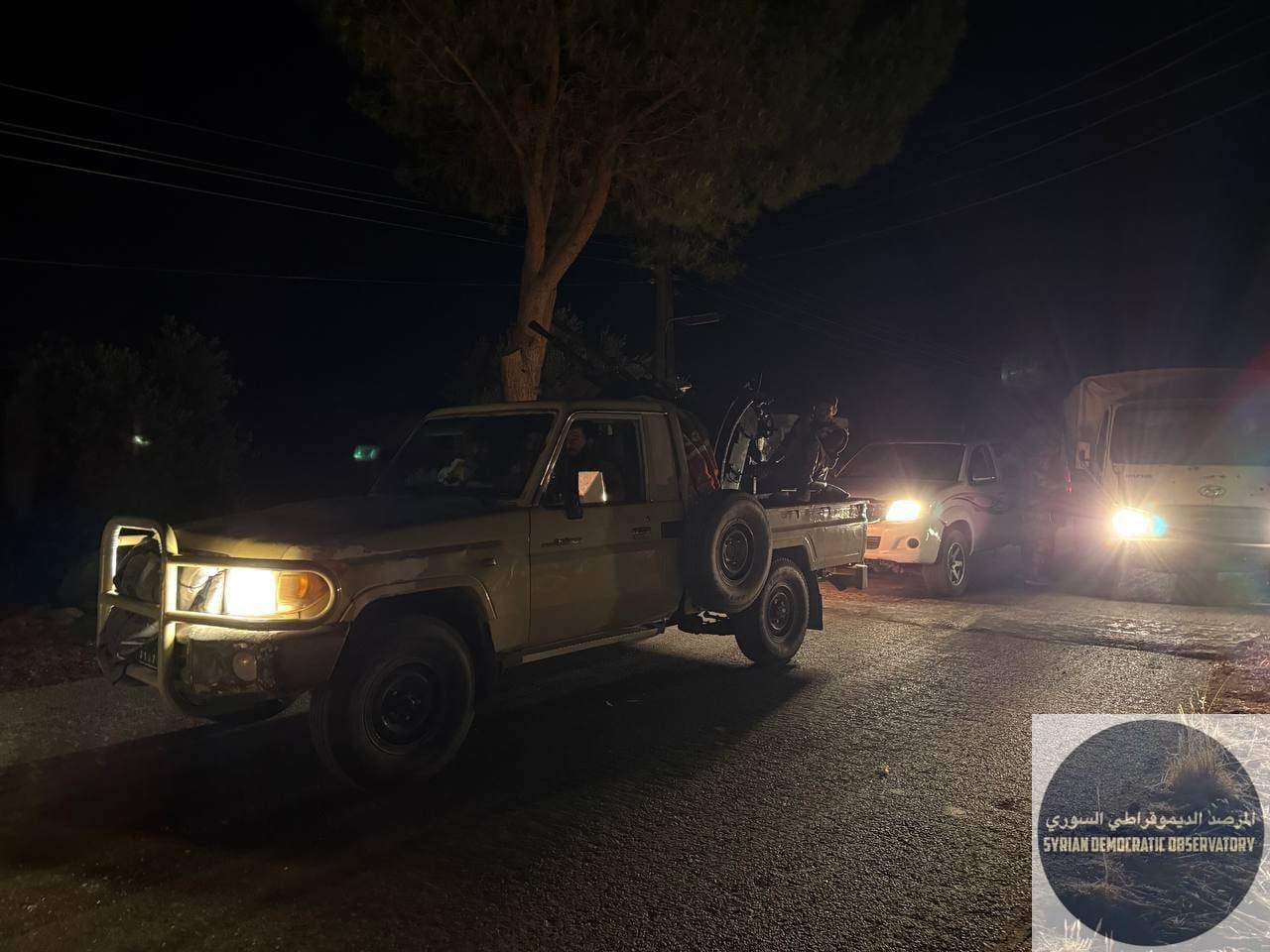 مقطع فيديو وصور متداولة لما قيل على أنه انسحاب لقوات نظام الجولاني الإرهابي في السويداء
