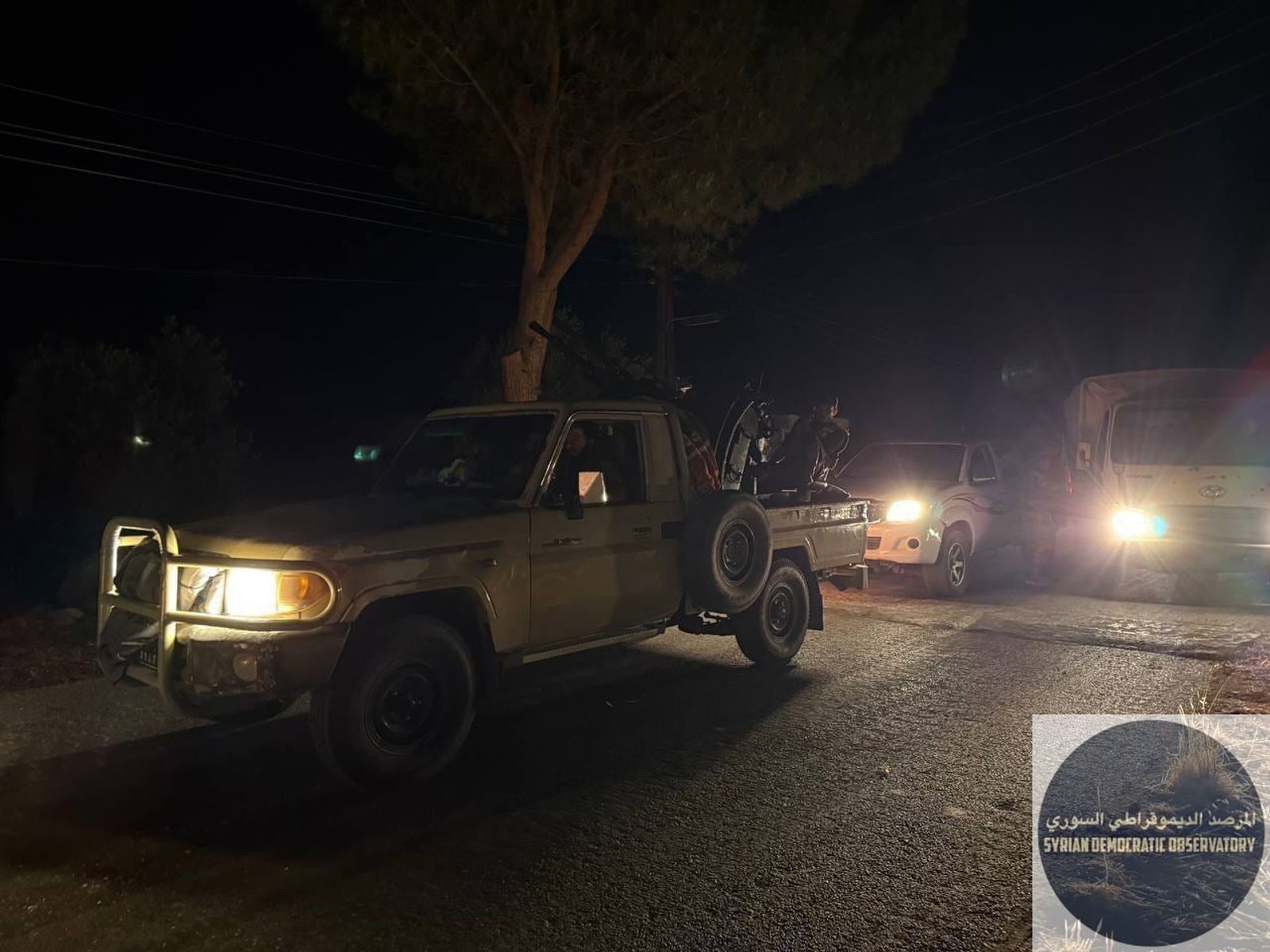 مقطع فيديو وصور متداولة لما قيل على أنه انسحاب لقوات نظام الجولاني الإرهابي في السويداء
