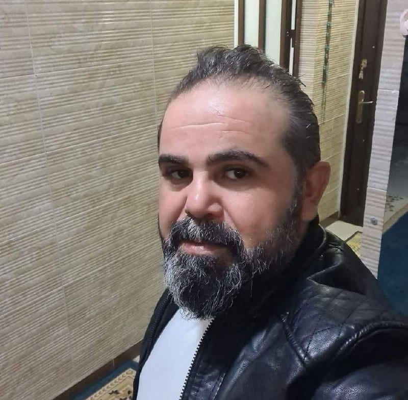 الرقة: قامت ميلشيات الأمن العام الإرهابي باعتقال المواطن الكوردي "فريد كردو" في مدينة الرقة بتاريخ 4 أيار/مايو 2026، بتهمة الارتباط بقسد، وذلك رغم وجود اتفاق اندماج مع قسد.