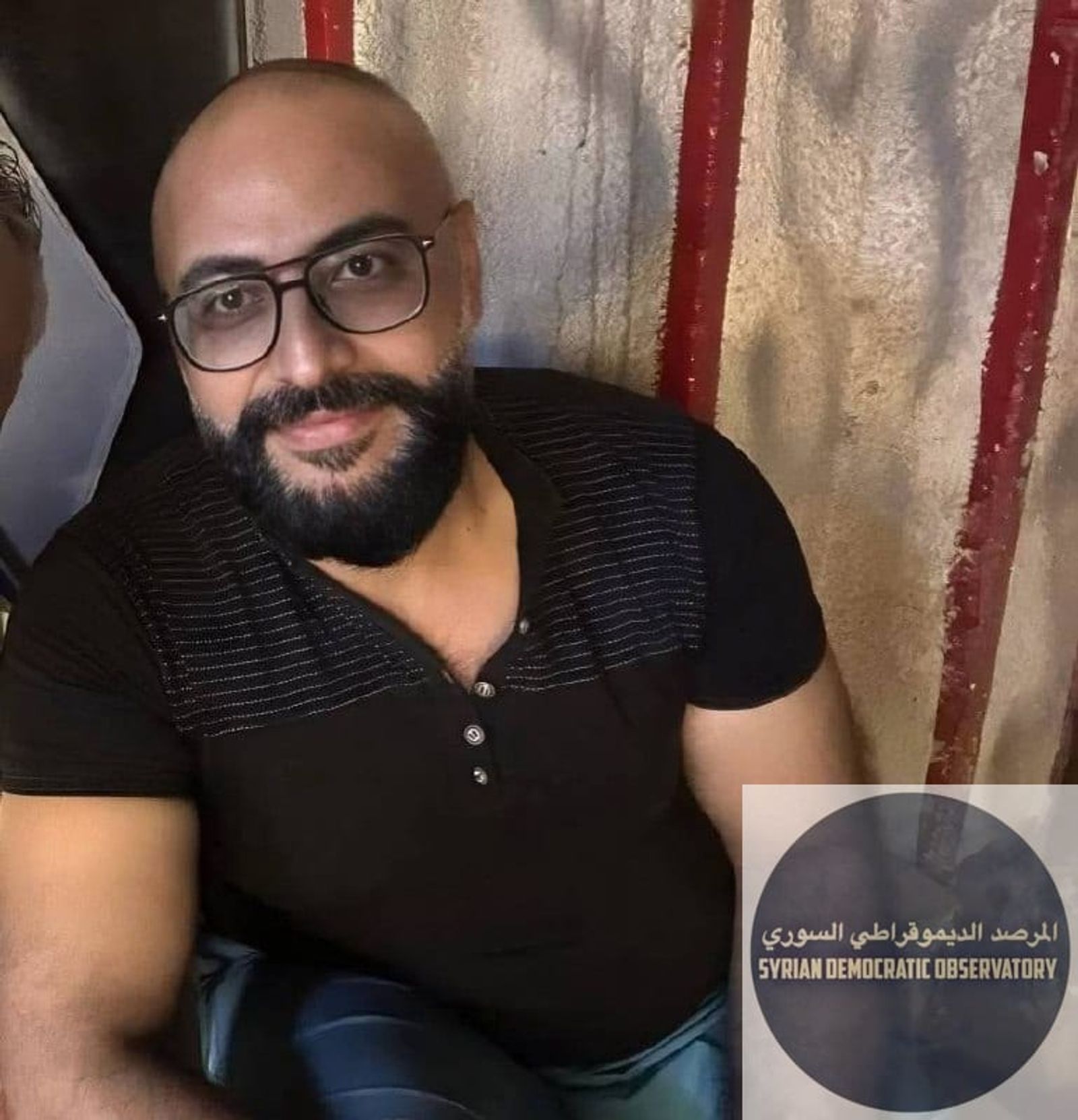 حمص: الشهيد علي بسام زيود، والذي قتل يوم أمس 6 تشرين الأول/أكتوبر، أمام محله التجاري في حي عكرمة القديمة بمدينة حمص.