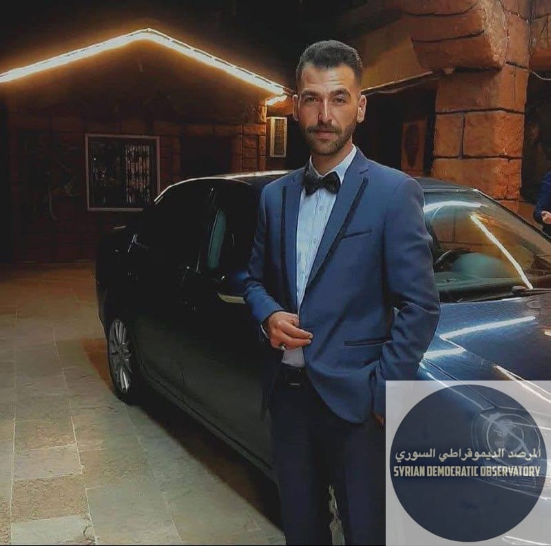طرطوس: استشهاد الشاب شادي محمود فسخة برصاص مسلحين اقتحموا قريته "مجدلون البحر" الواقعة في ريف صافيتا، وأطلقوا النار عليه أثناء مرورهم بالسيارة، حيث كان يقف أمام محل الحلاقة الخاص به، اليوم بتاريخ 24 أ