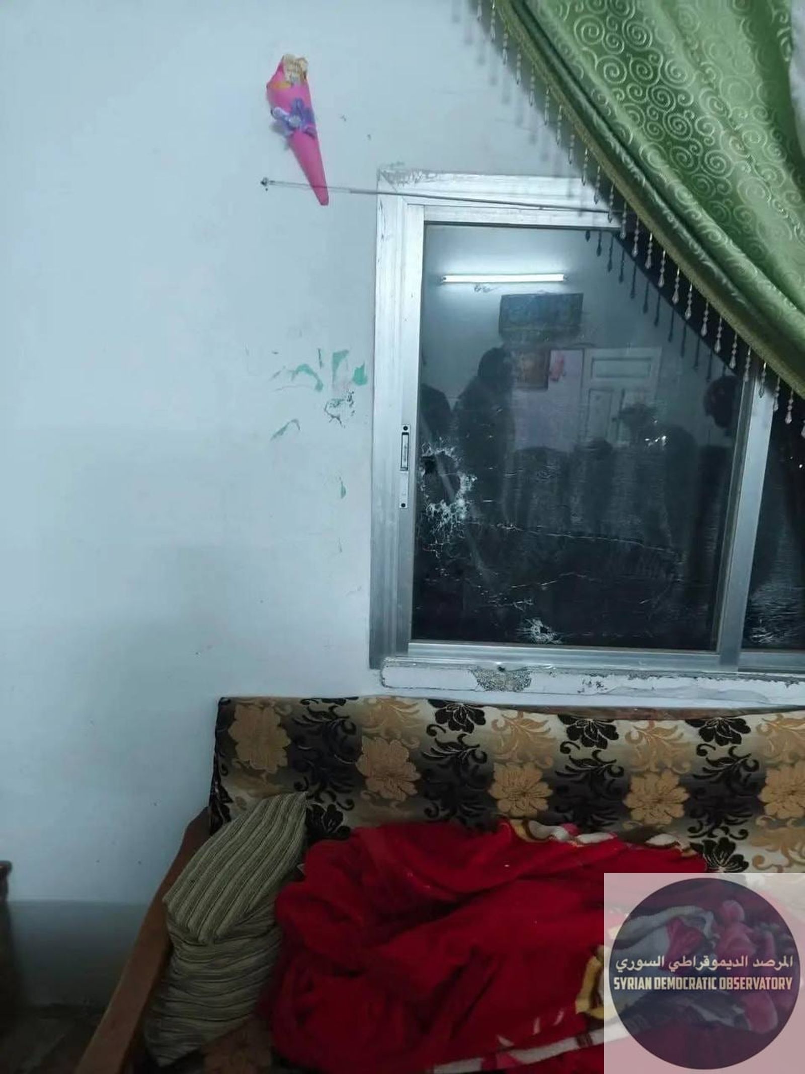 بانياس | حي القوز: استشهاد السيد "عبدالله حسن" وإصابة شخص آخر بعد استهداف منازل العلويين في حي القوز بمدينة بانياس من قبل مسلحين يتبعون لميلشيات الجولاني.