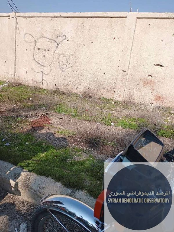 أنباء عن تفجير مجهول في مدينة في ريف محافظة قرب مدرسة ثانوية ومقتل شخص في ثلاثين من عمره ولا تفاصيل أخرى حتى الآن